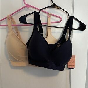 NWT Shapermint Seamless Bras - Black and Cream